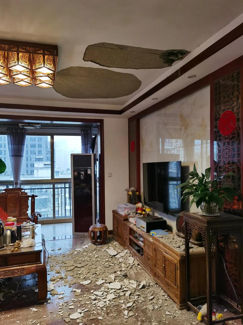 樓上裝修輕點！老房子架不住您這樣搞——怎么辦？#專業室內裝 住宅室內裝飾裝修
